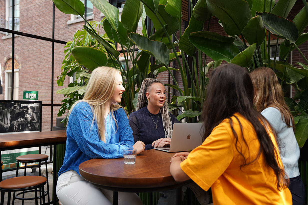 traineeship-anios